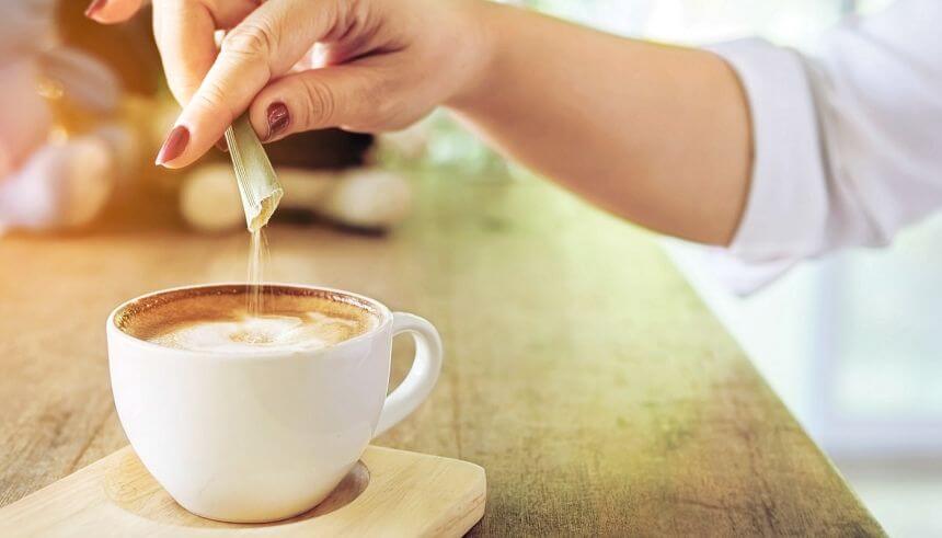 Imagem de Usar Adoçantes Artificiais Pensando em Emagrecimento é Ilusão!